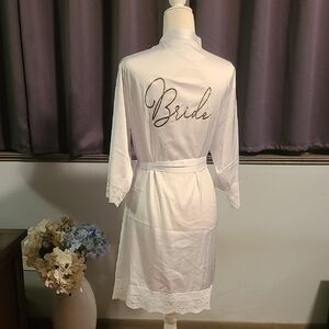 Elegant White Bridal Robe Large / XL